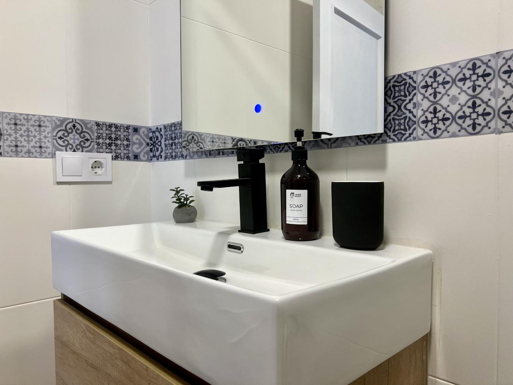 Appartement Chapuli By United Renters à Alicante Extérieur photo